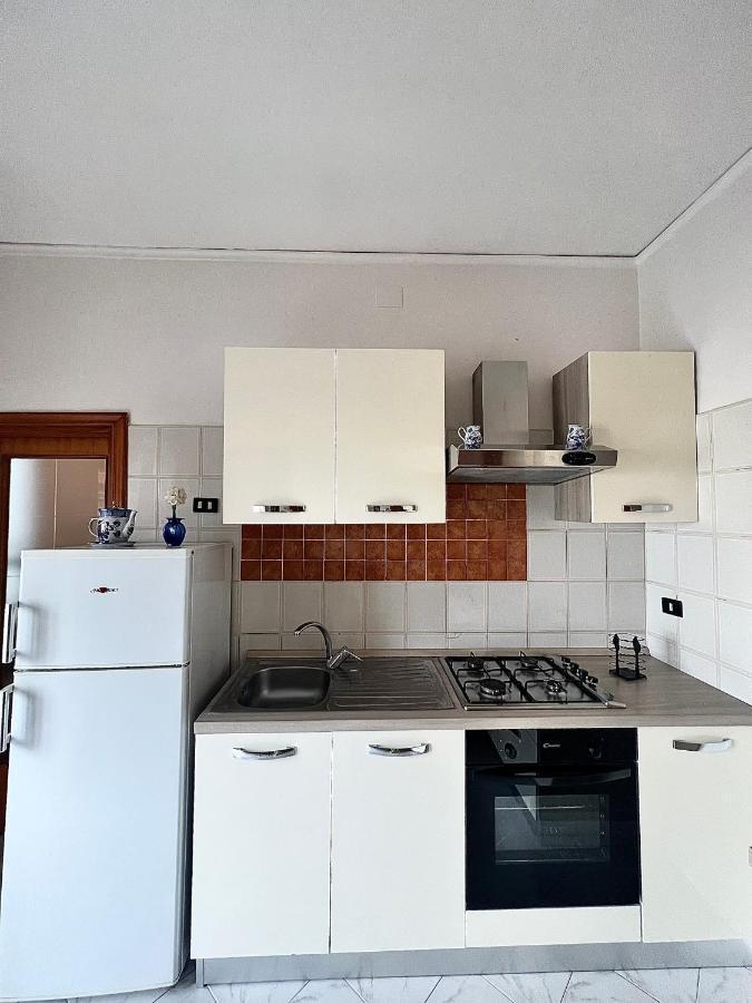 Rian House Apartment เนเปิลส์ ภายนอก รูปภาพ